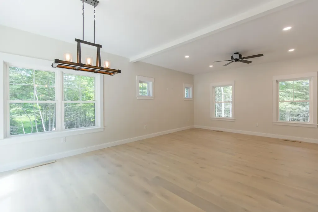 1 Paddington Place Falmouth ME 04105