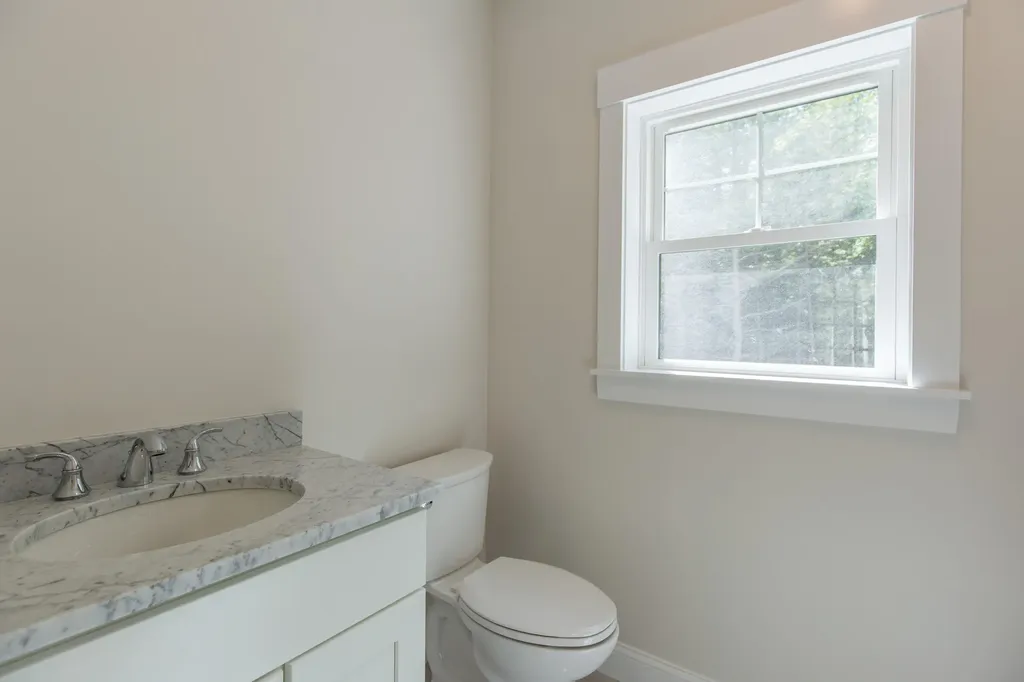 1 Paddington Place Falmouth ME 04105