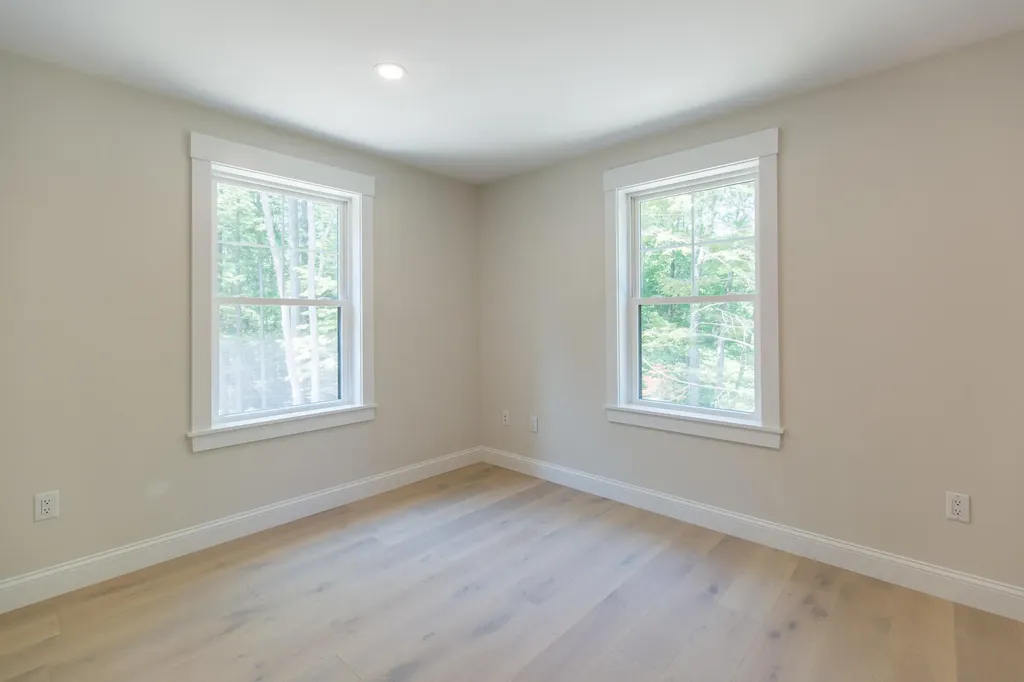 1 Paddington Place Falmouth ME 04105