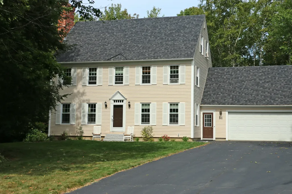 51 Shady Lane Bangor ME 04401