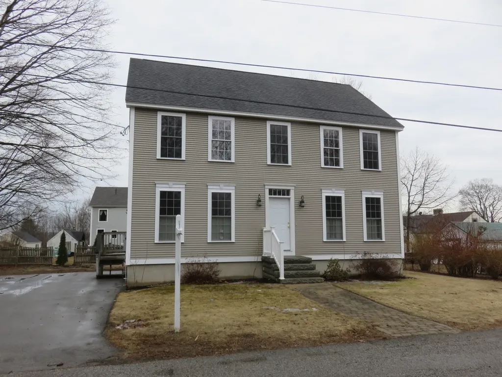 2 Meadow Lane South Berwick ME 03908