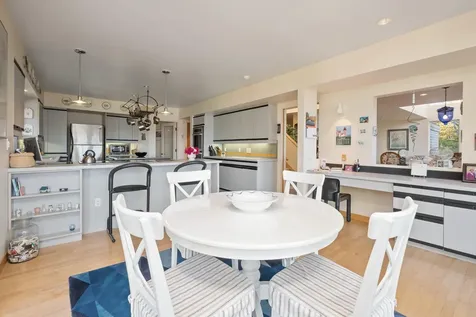561 Island Avenue Saint George ME 04859
