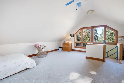 561 Island Avenue Saint George ME 04859
