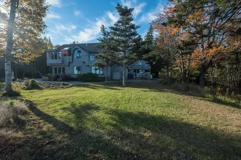 561 Island Avenue Saint George ME 04859