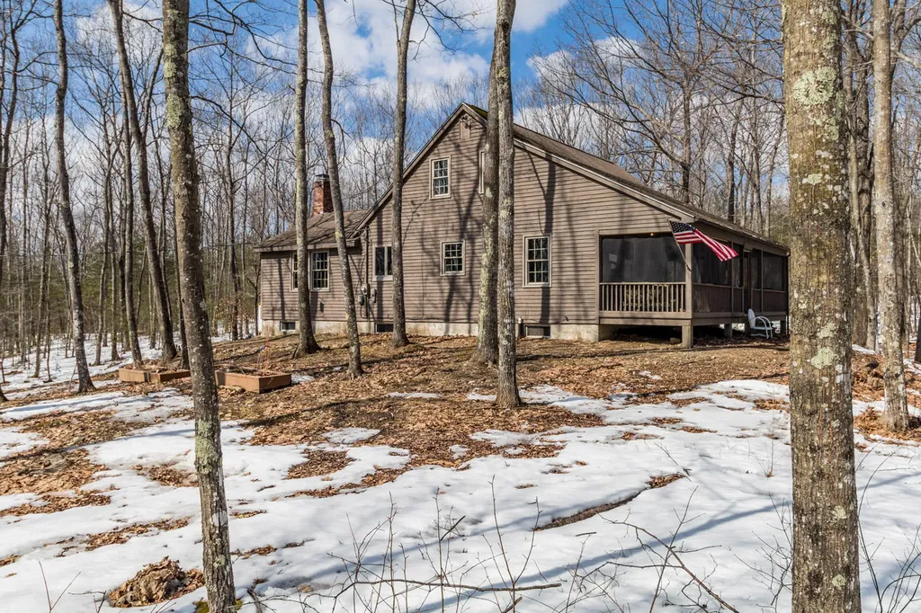 15 Cedarbrook Way Lyman ME 04002