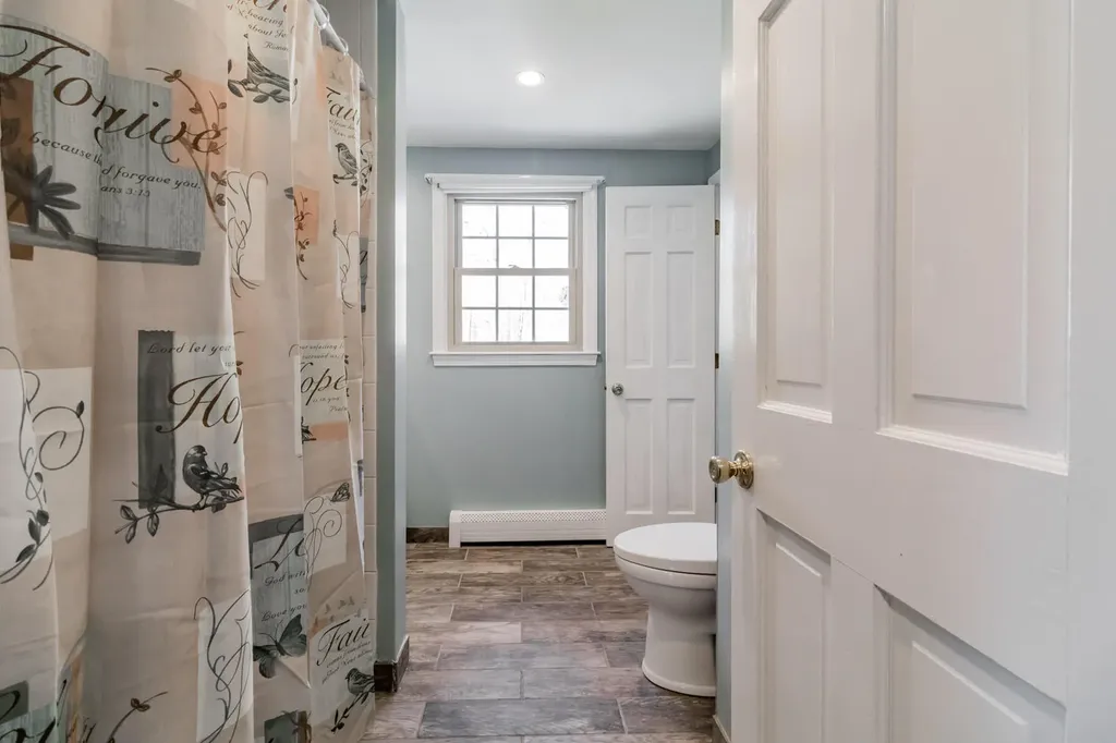 15 Cedarbrook Way Lyman ME 04002