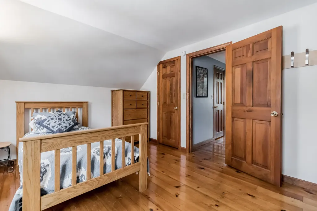 15 Cedarbrook Way Lyman ME 04002