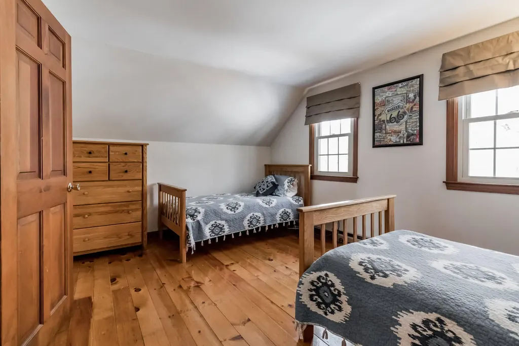 15 Cedarbrook Way Lyman ME 04002