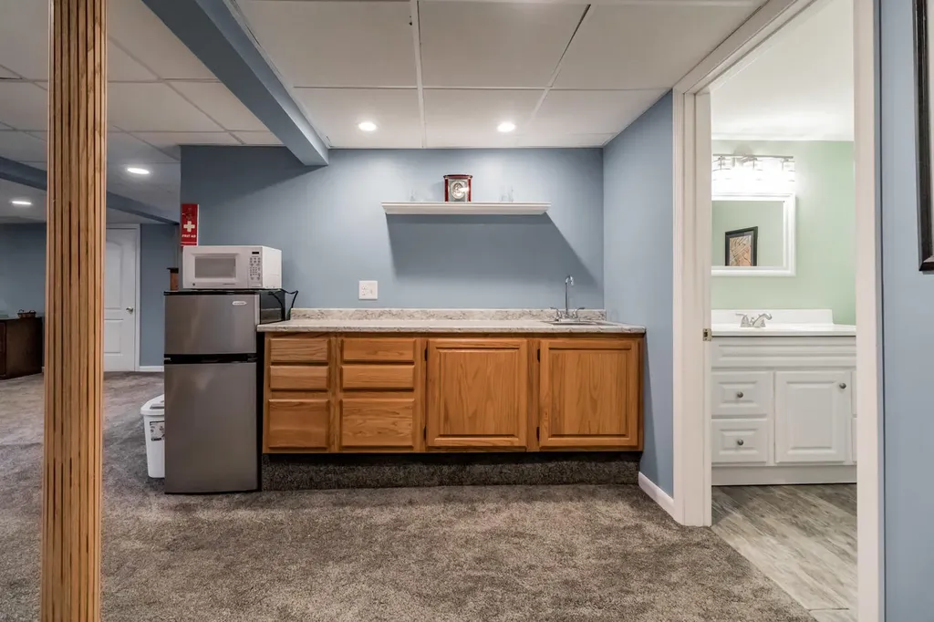 15 Cedarbrook Way Lyman ME 04002
