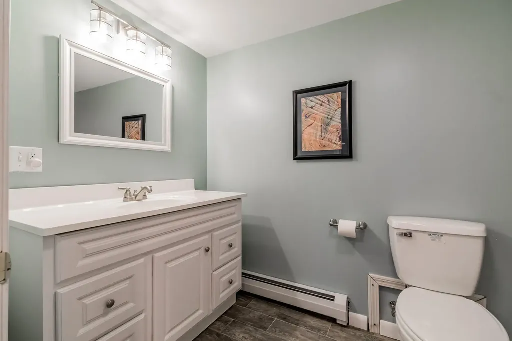 15 Cedarbrook Way Lyman ME 04002