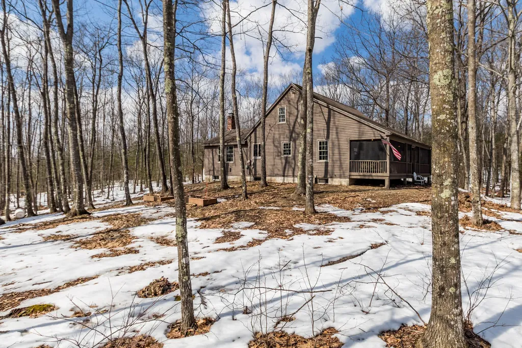 15 Cedarbrook Way Lyman ME 04002