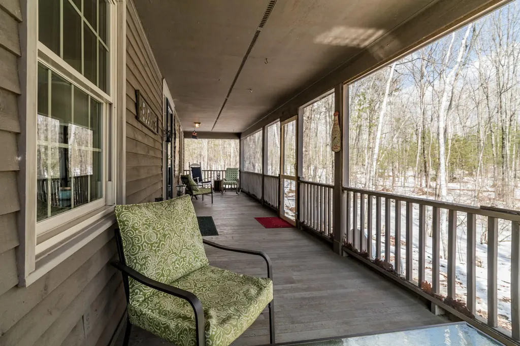 15 Cedarbrook Way Lyman ME 04002