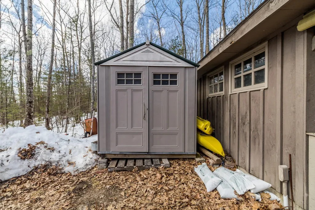 15 Cedarbrook Way Lyman ME 04002