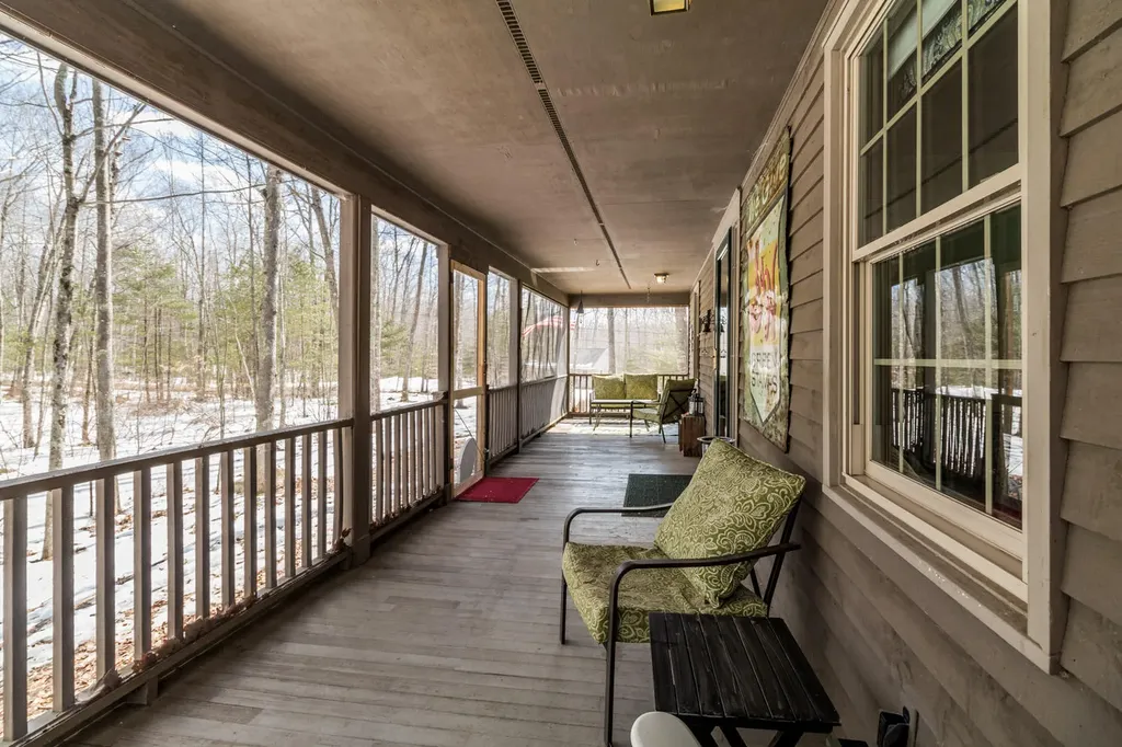 15 Cedarbrook Way Lyman ME 04002