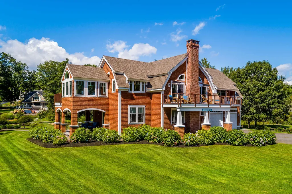 374 Shore Road York ME 03902