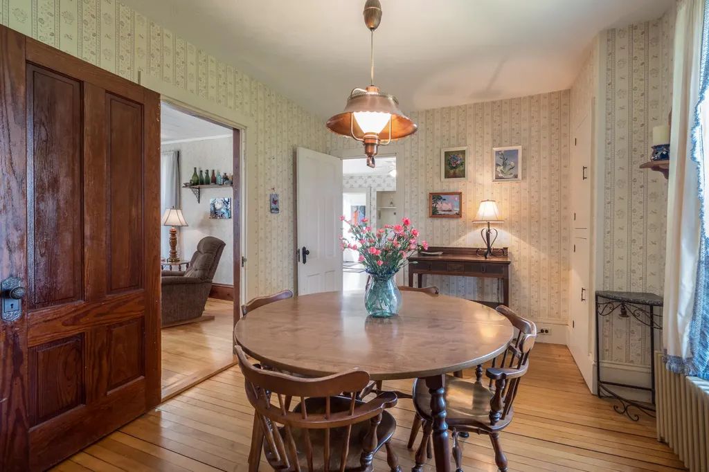 1129 Union Road Appleton ME 04862