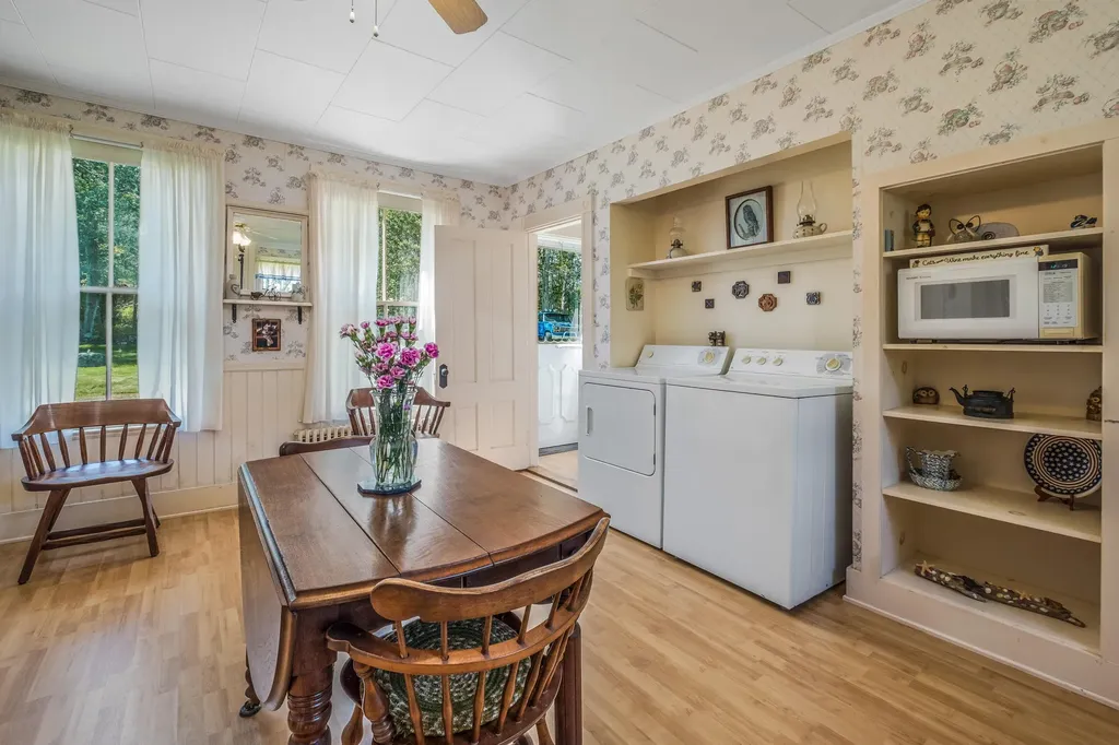1129 Union Road Appleton ME 04862