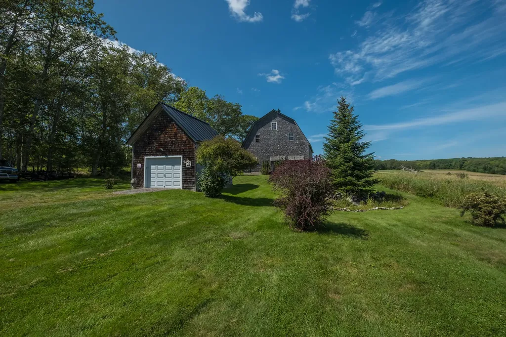 1129 Union Road Appleton ME 04862