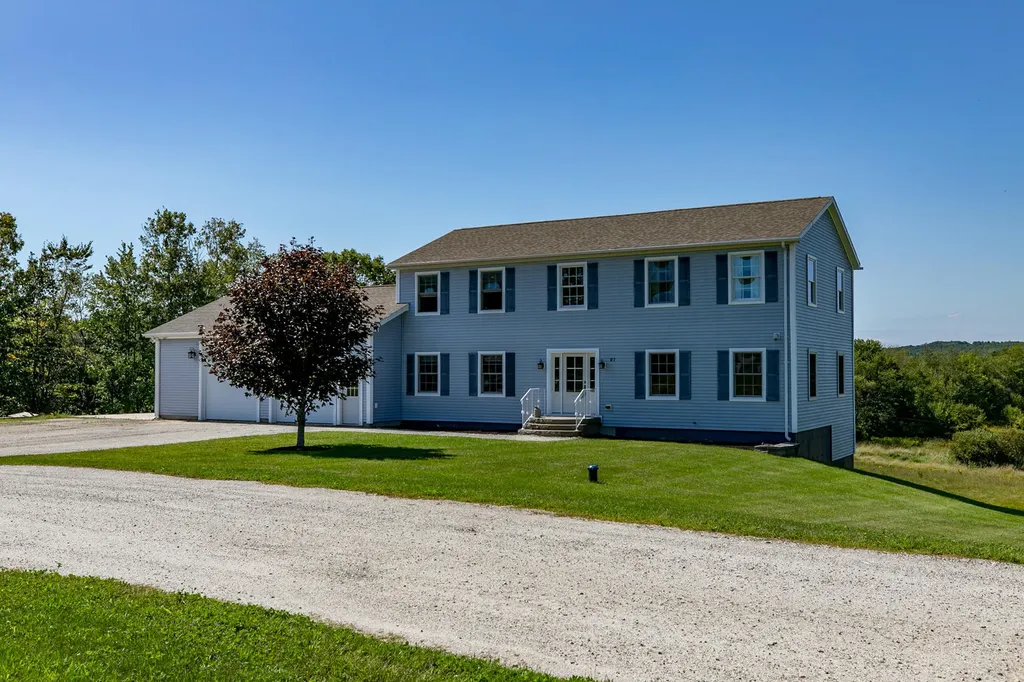 27 Tucci Road Wales ME 04280