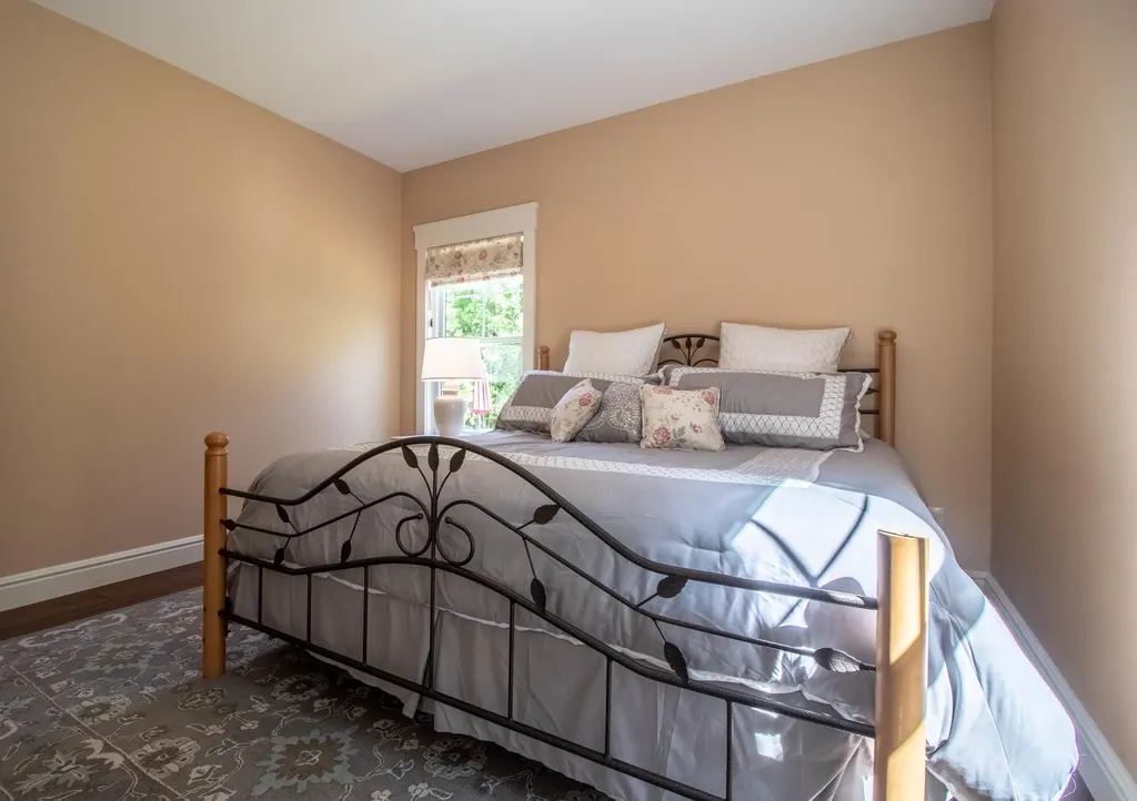 54 Summit Road Gray ME 04039