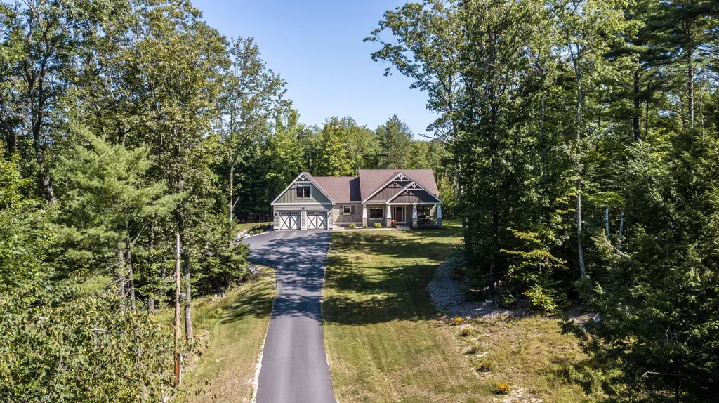 54 Summit Road Gray ME 04039