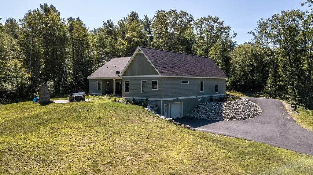 54 Summit Road Gray ME 04039