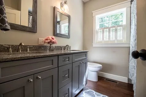 54 Summit Road Gray ME 04039