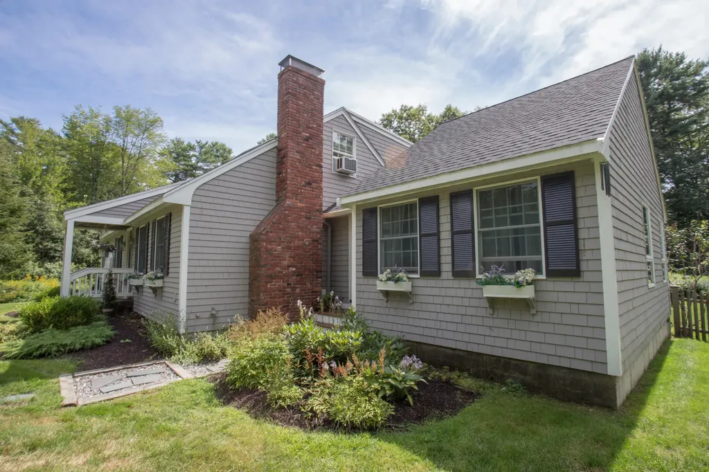 217 River Road Arundel ME 04046
