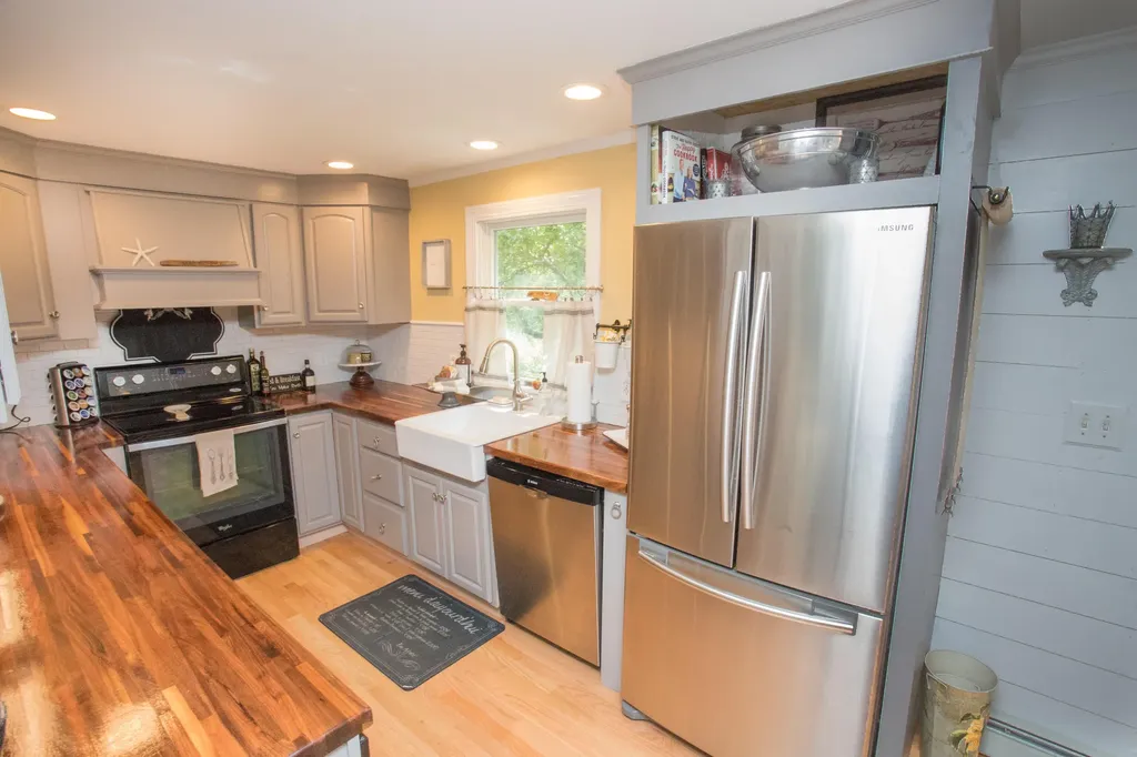 217 River Road Arundel ME 04046