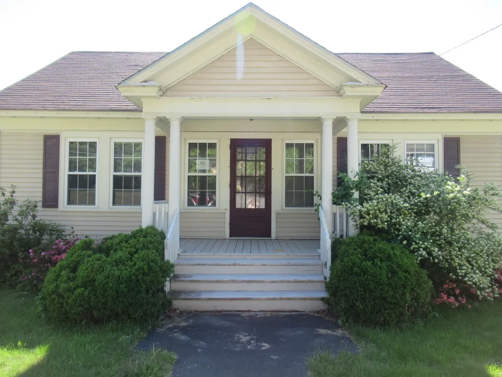 204 Northern Avenue Augusta ME 04330