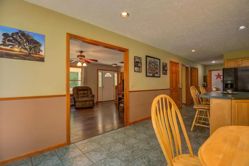 72 Bean Road Buckfield ME 04220