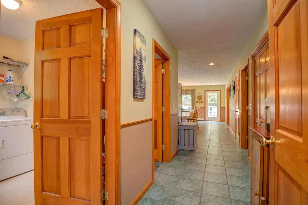 72 Bean Road Buckfield ME 04220
