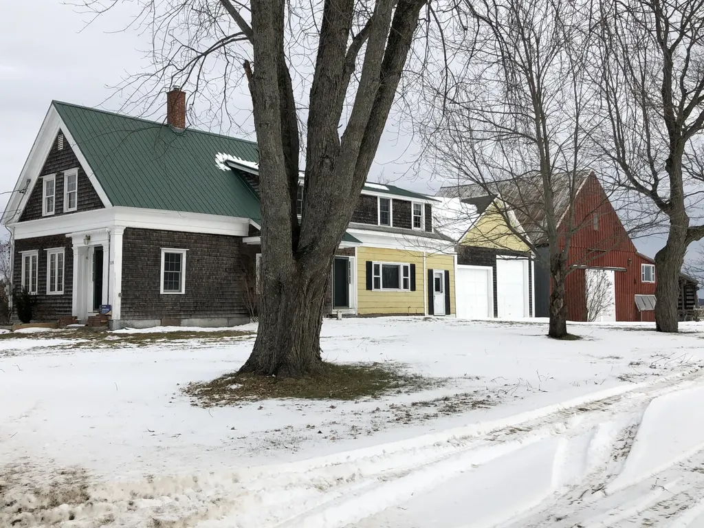 819 Upper Street Turner ME 04282