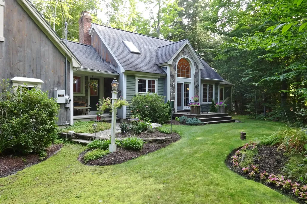 121 Maple Shore Lane Stetson ME 04488