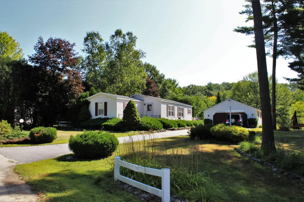 85 Poulin Court Turner ME 04282