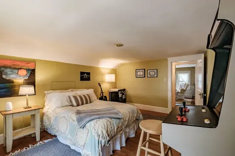20 Noyes Street South Portland ME 04106