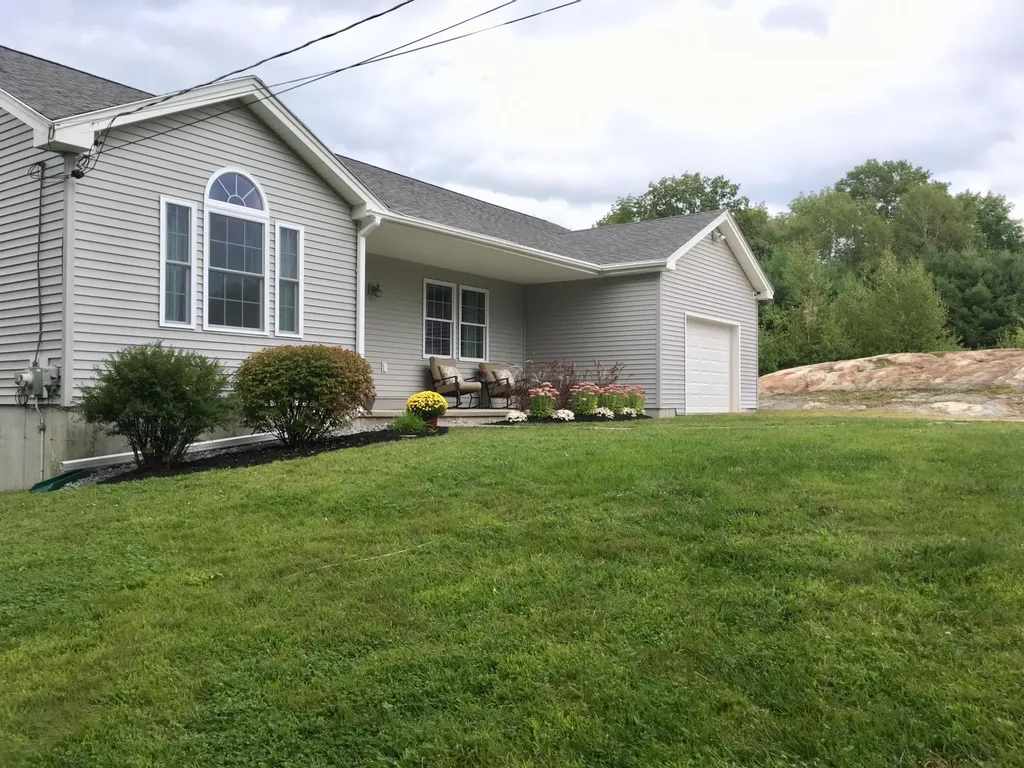 11 Orchard Lane Limington ME 04049