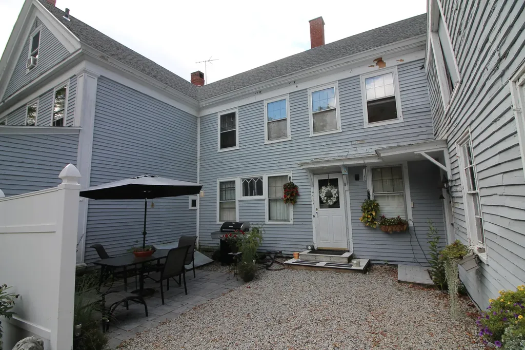 106 Elm Street Saco ME 04072