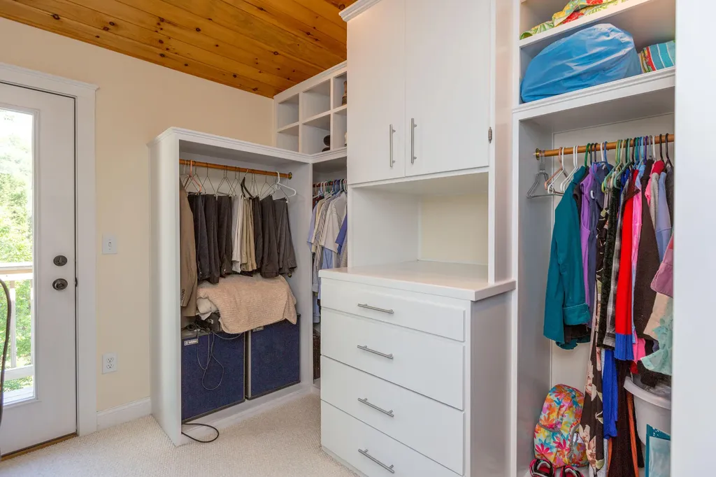 5 Hillside Place Boothbay ME 04537