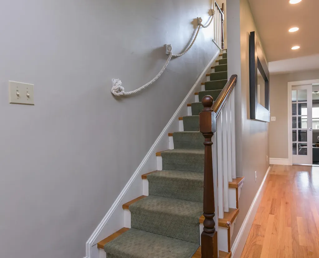 31 Burnham Road Scarborough ME 04074