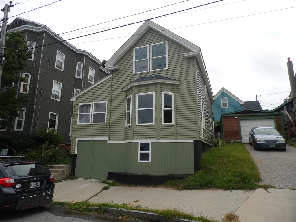 11 Hammond Street Portland ME 04101