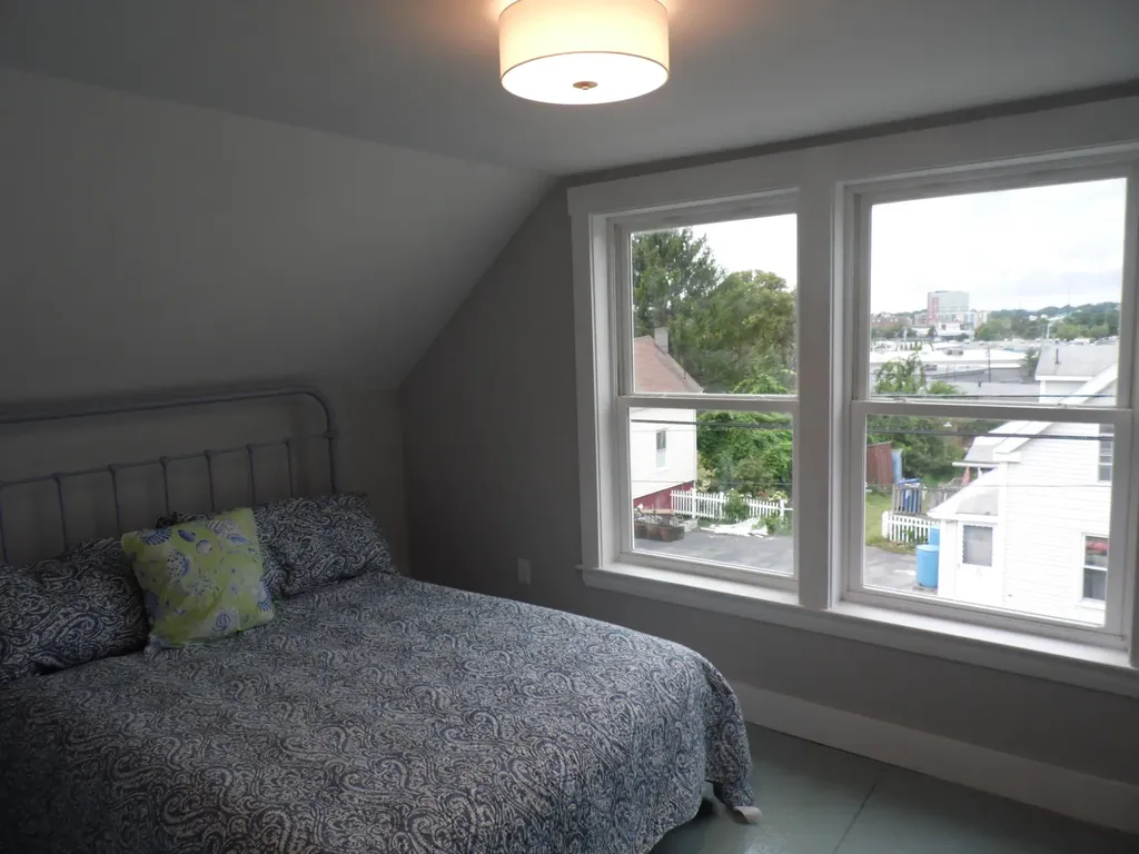 11 Hammond Street Portland ME 04101