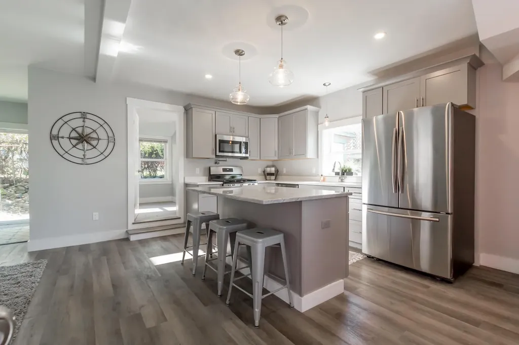 11 Hammond Street Portland ME 04101