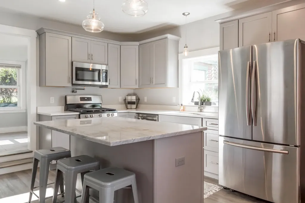 11 Hammond Street Portland ME 04101