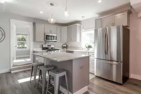 11 Hammond Street Portland ME 04101