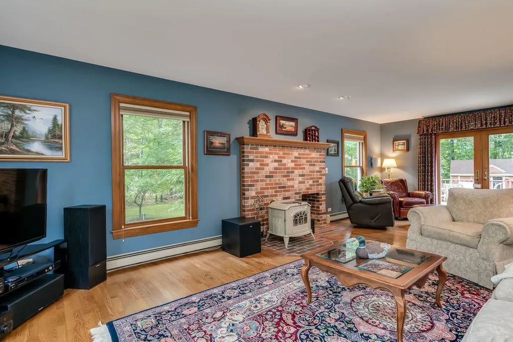 11 Cardinal Lane Windham ME 04062