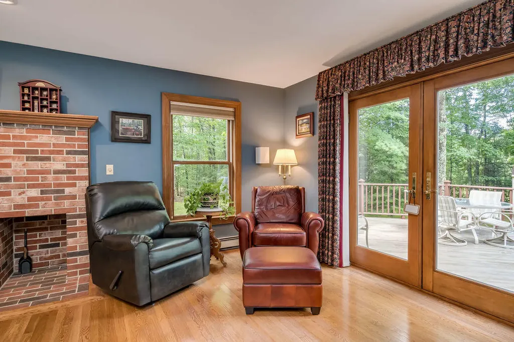 11 Cardinal Lane Windham ME 04062