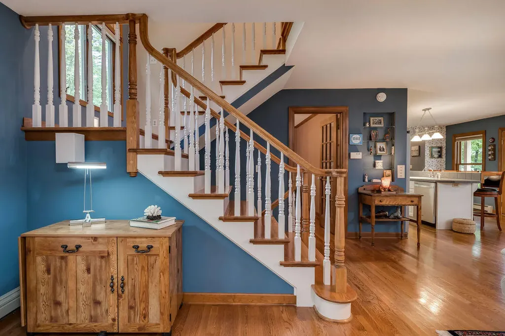 11 Cardinal Lane Windham ME 04062