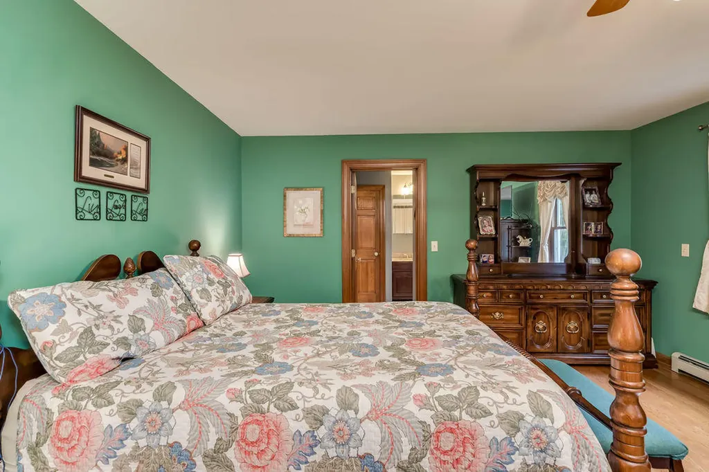 11 Cardinal Lane Windham ME 04062