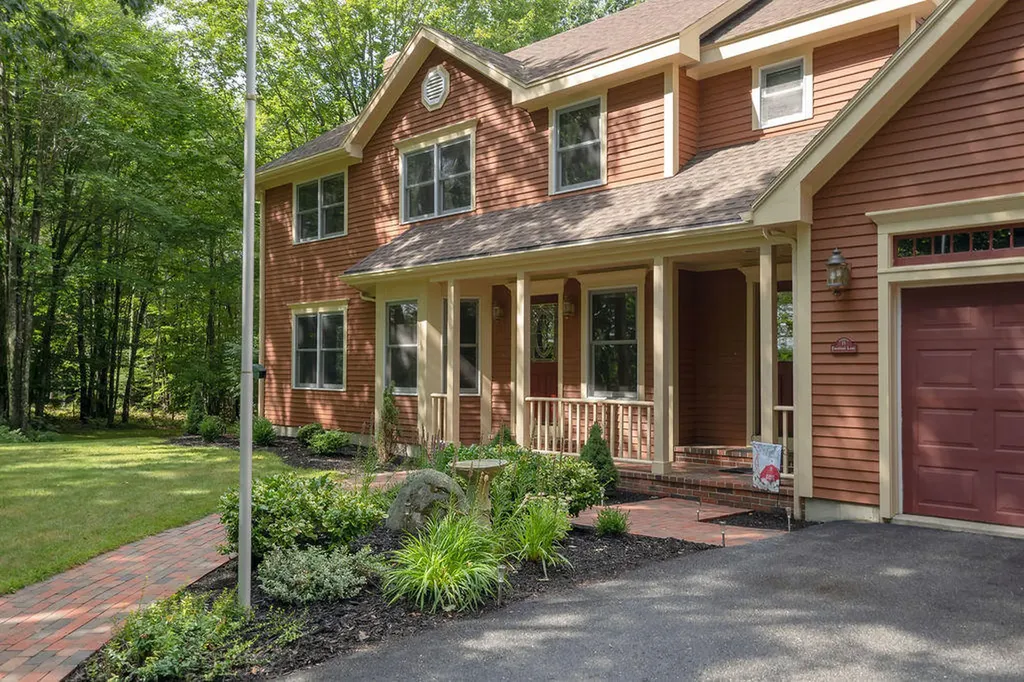 11 Cardinal Lane Windham ME 04062